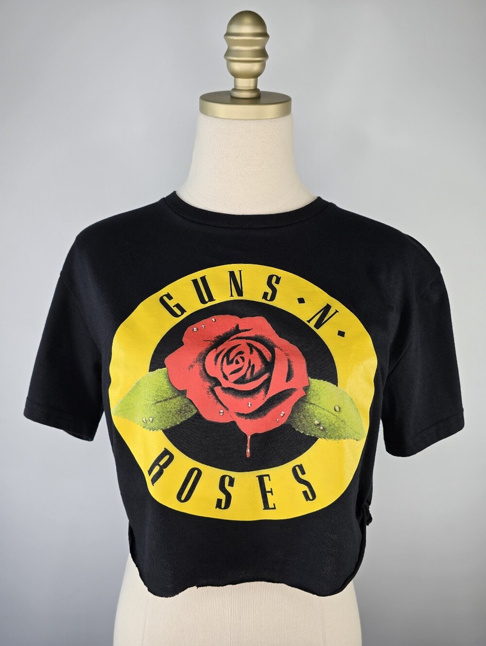 Guns N’ Roses Graphic Crop Top Tie Side Raw Hem Band Tee Black Size M